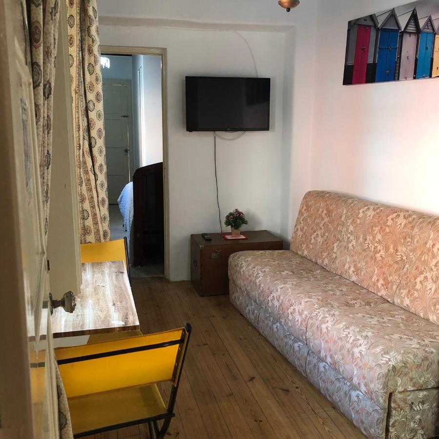 Family Home- Lisboa Вила-Франка-де-Шира Экстерьер фото